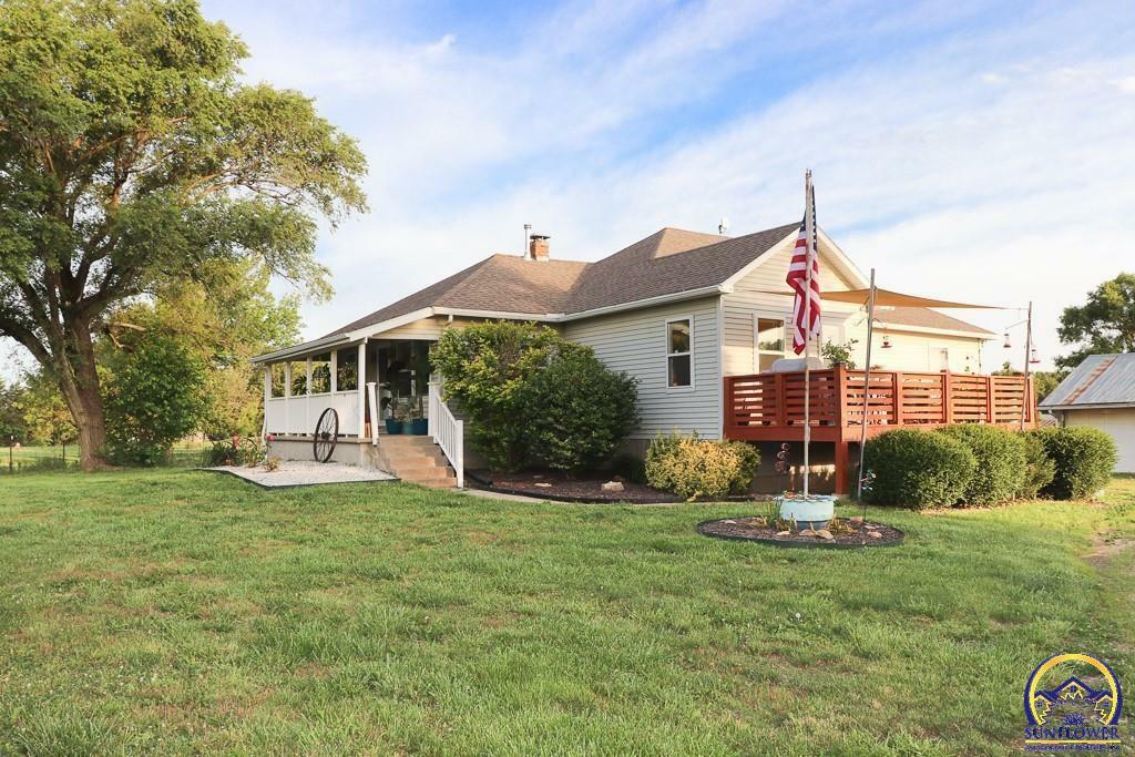 Property Photo:  25576 Donahoo Rd  KS 66086 