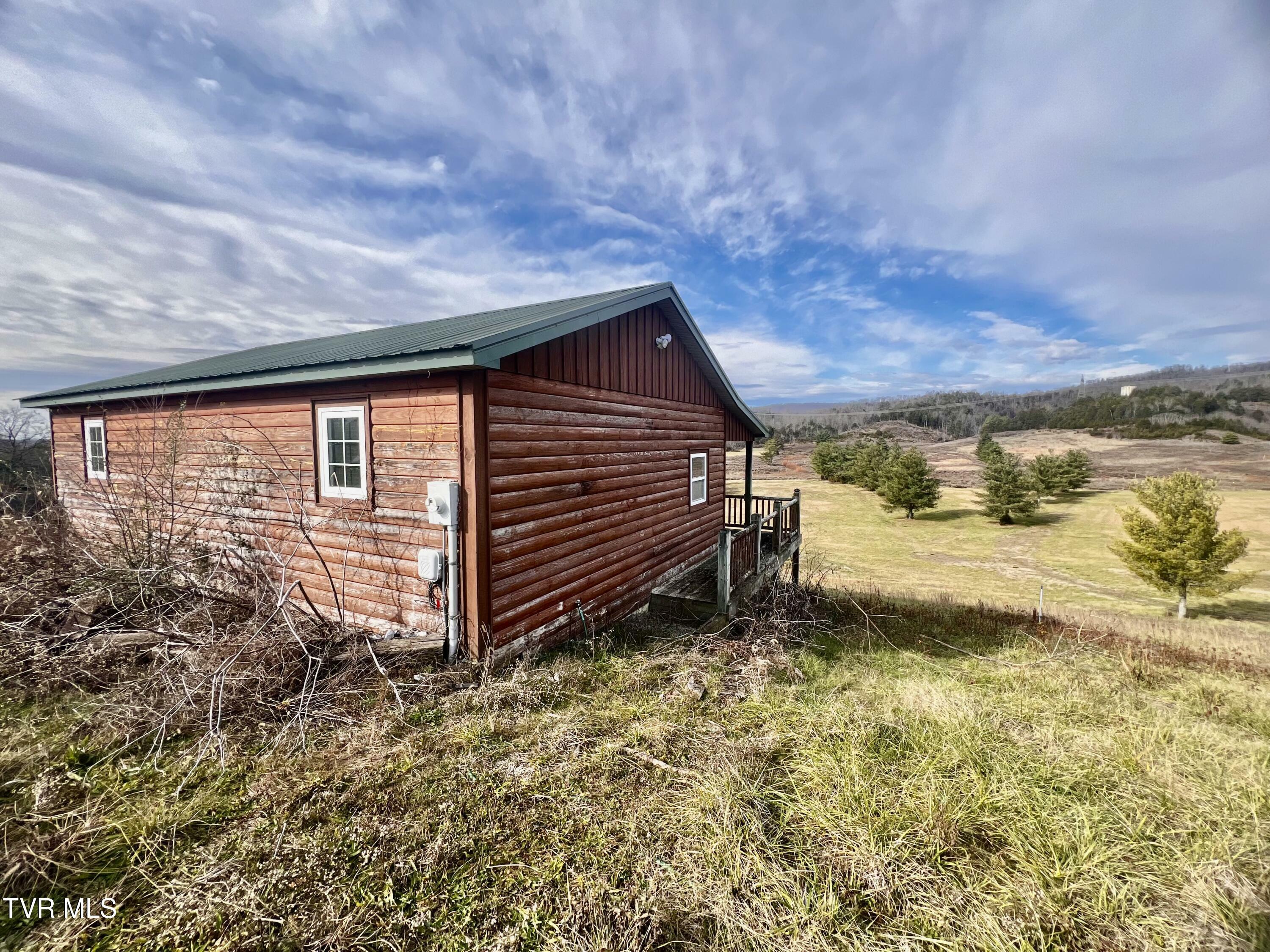 Property Photo:  7925 Horton Highway 2  TN 37745 