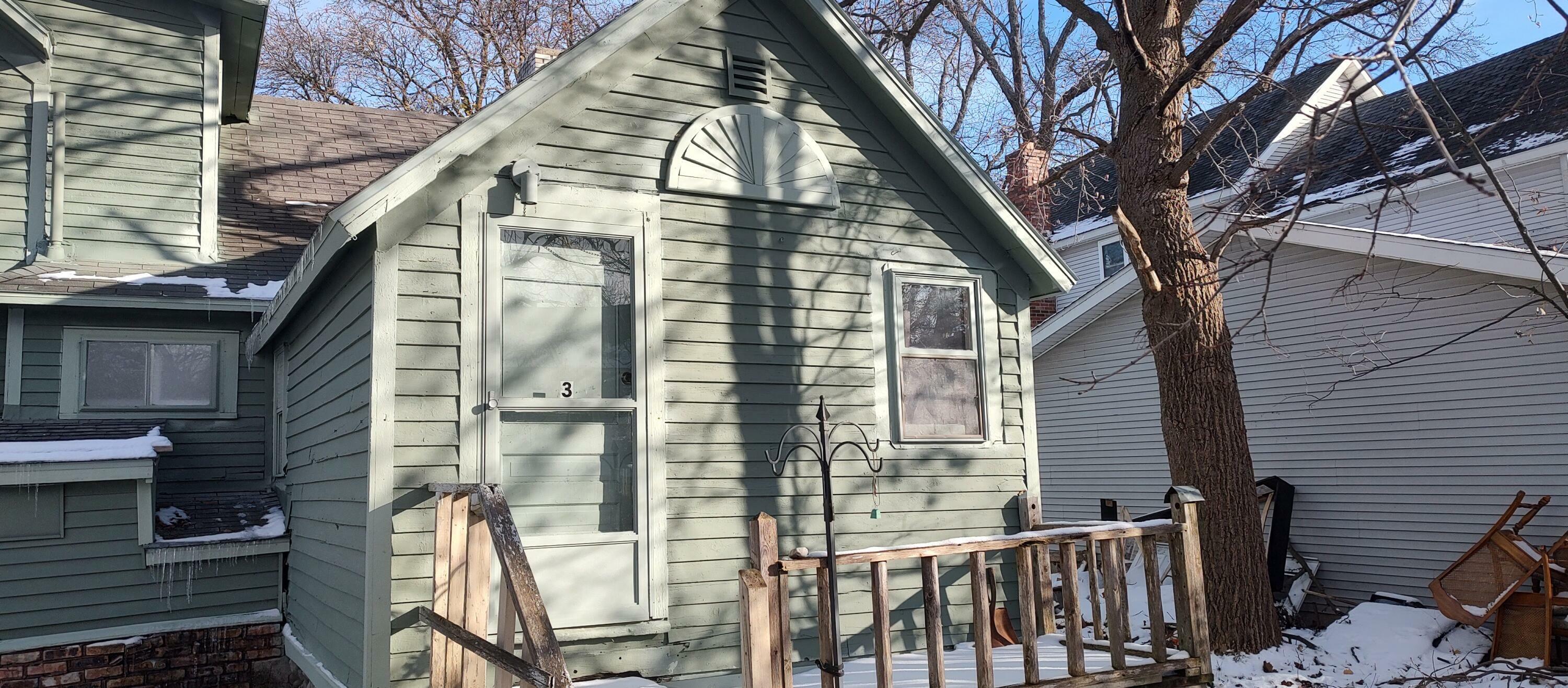 Property Photo:  463 W State Street  MI 49721 