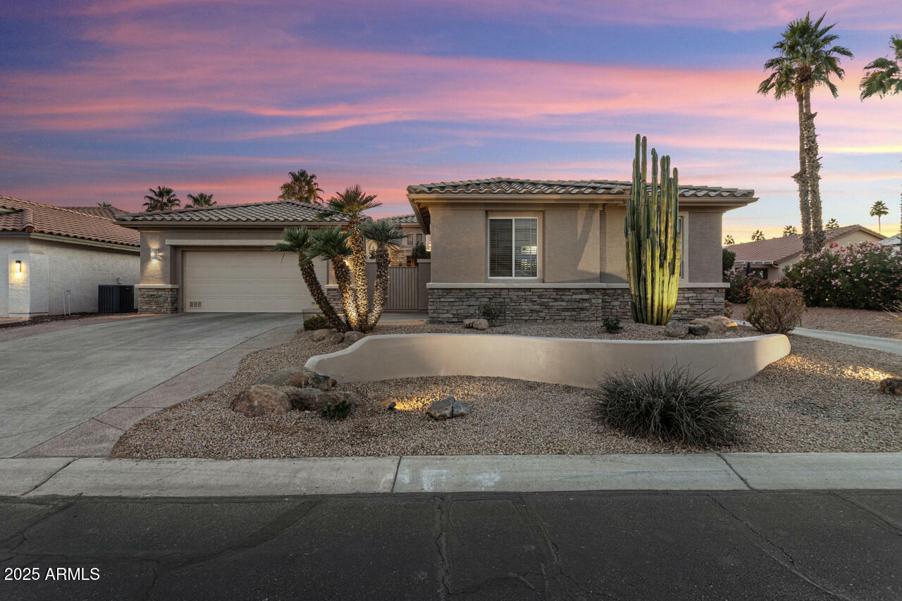 Property Photo: 15891 W Avalon Drive AZ 85395
