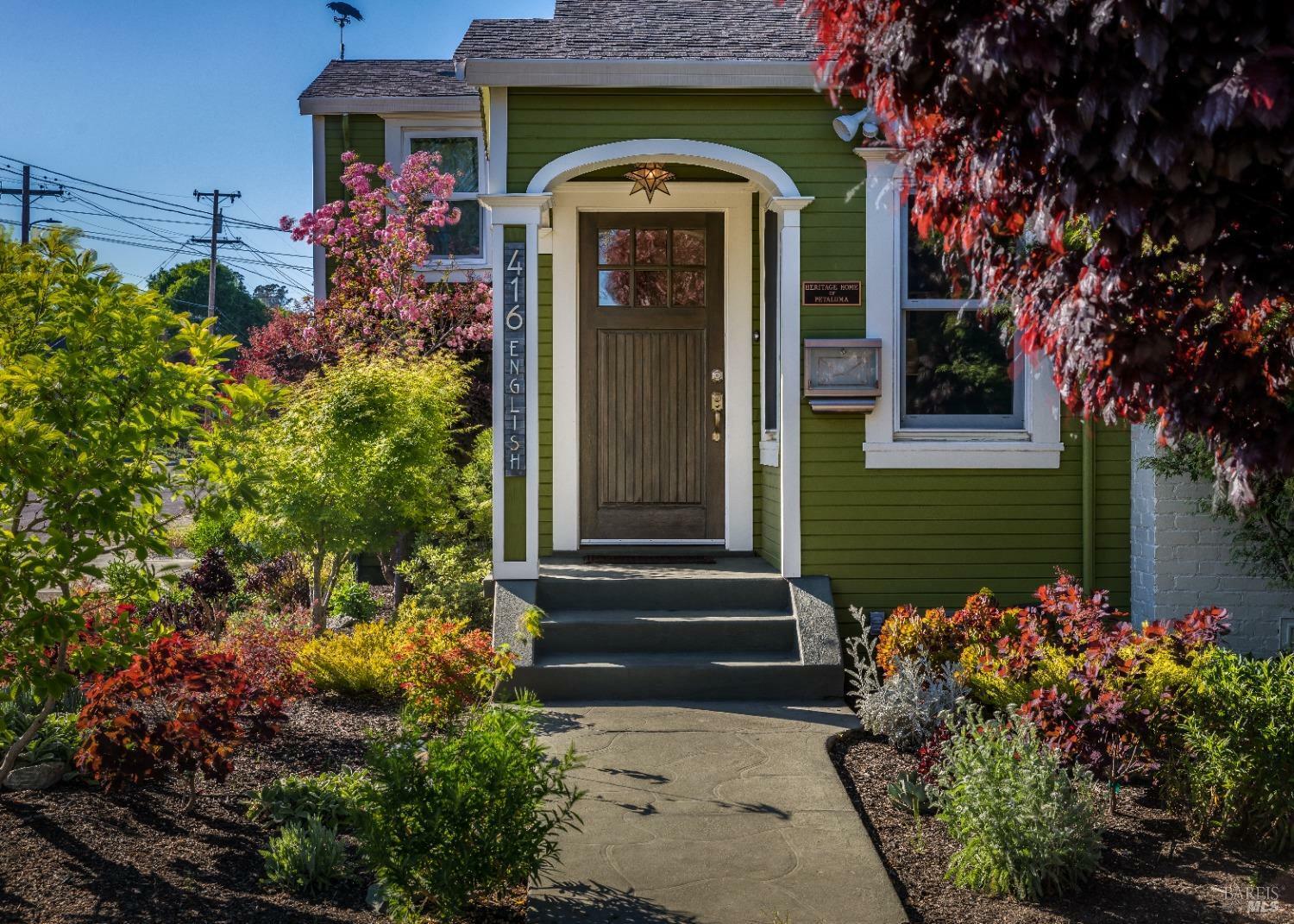 Property Photo:  416 English Street  CA 94952 