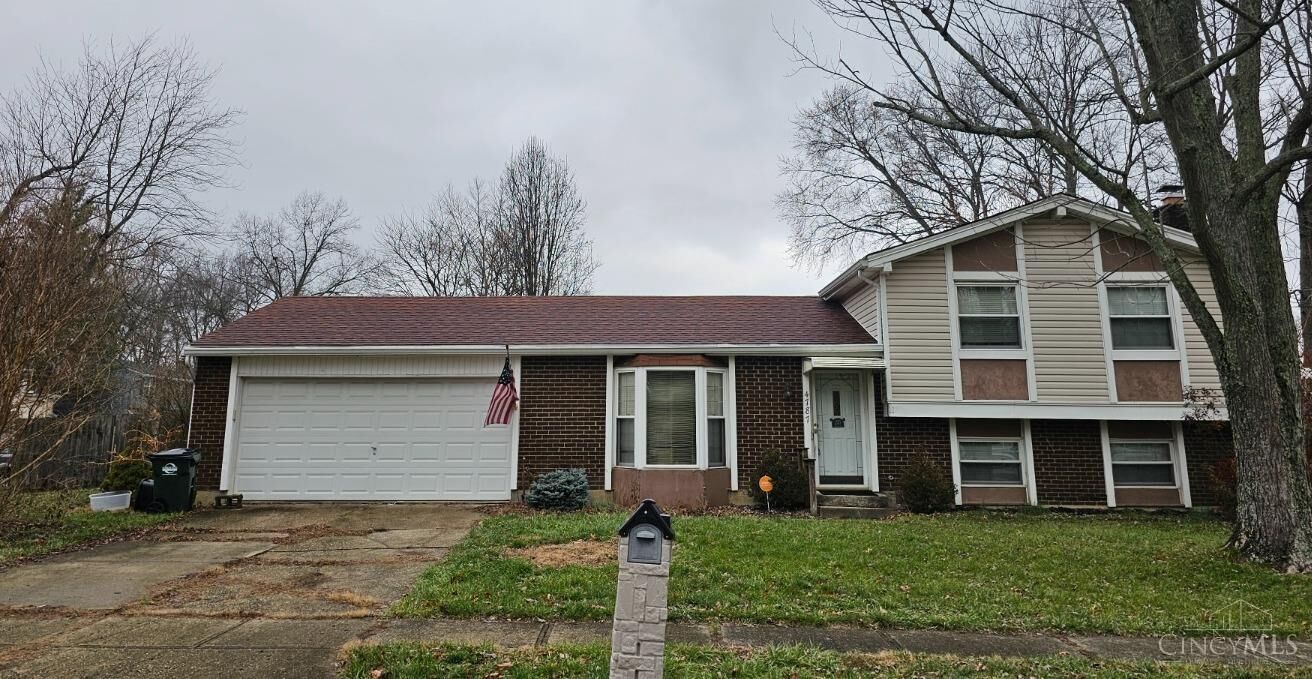 Property Photo: 4787 Timberknoll Road OH 45244