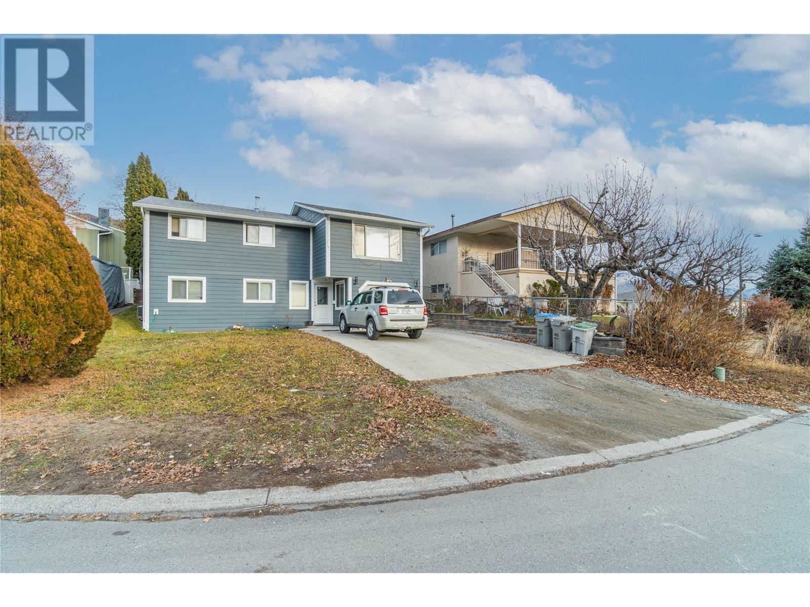 1737 Leighton Place  Kamloops BC V2B 7P1 photo