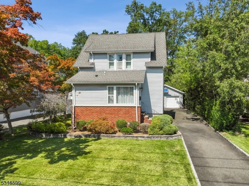 Property Photo:  51 Evergreen Ave  NJ 07081 