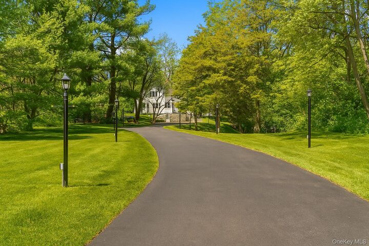 62 Oscawana Lake Road  Putnam Valley NY 10579 photo