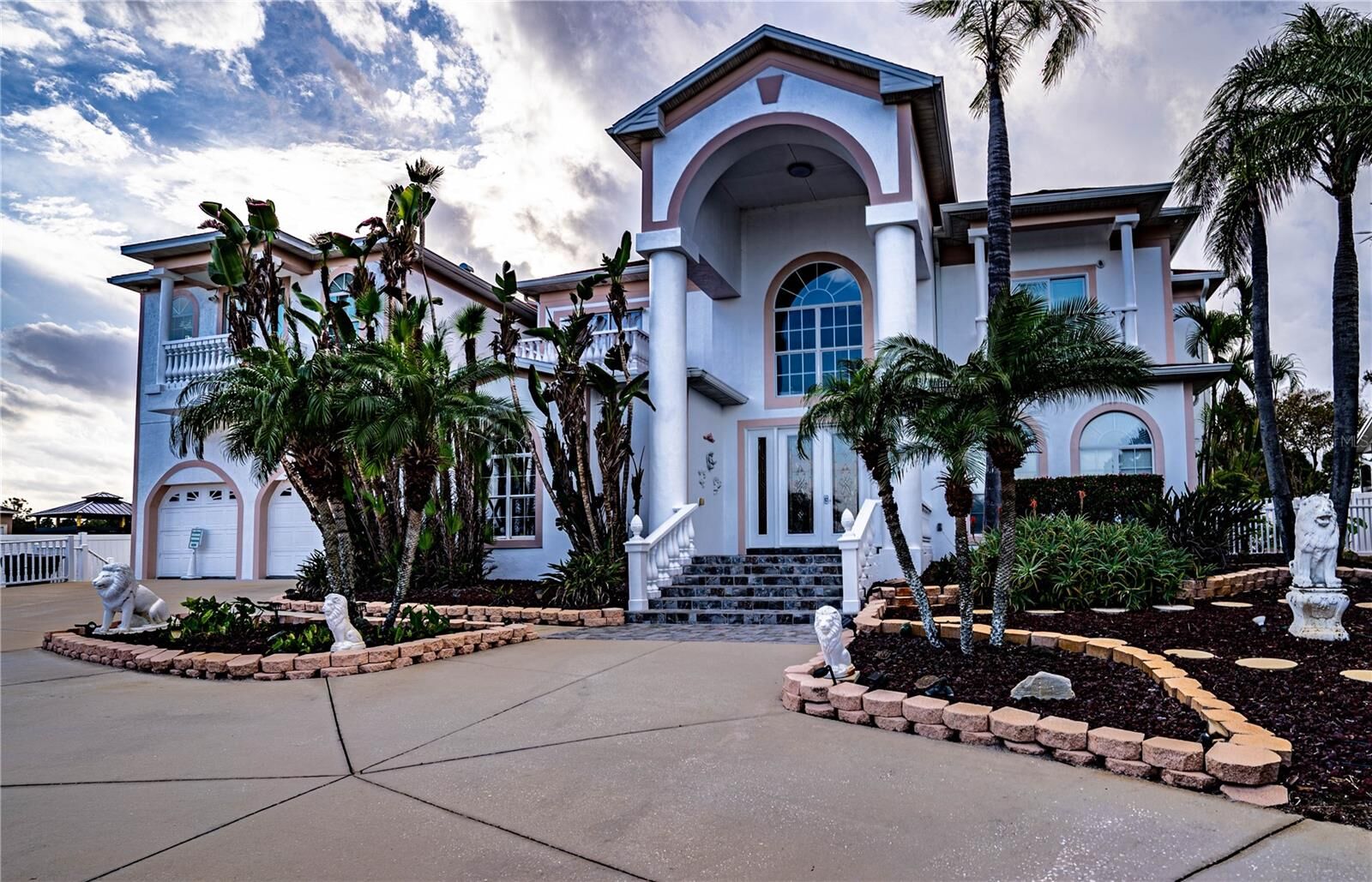 Property Photo: 3001 Crystal Beach Road FL 33880