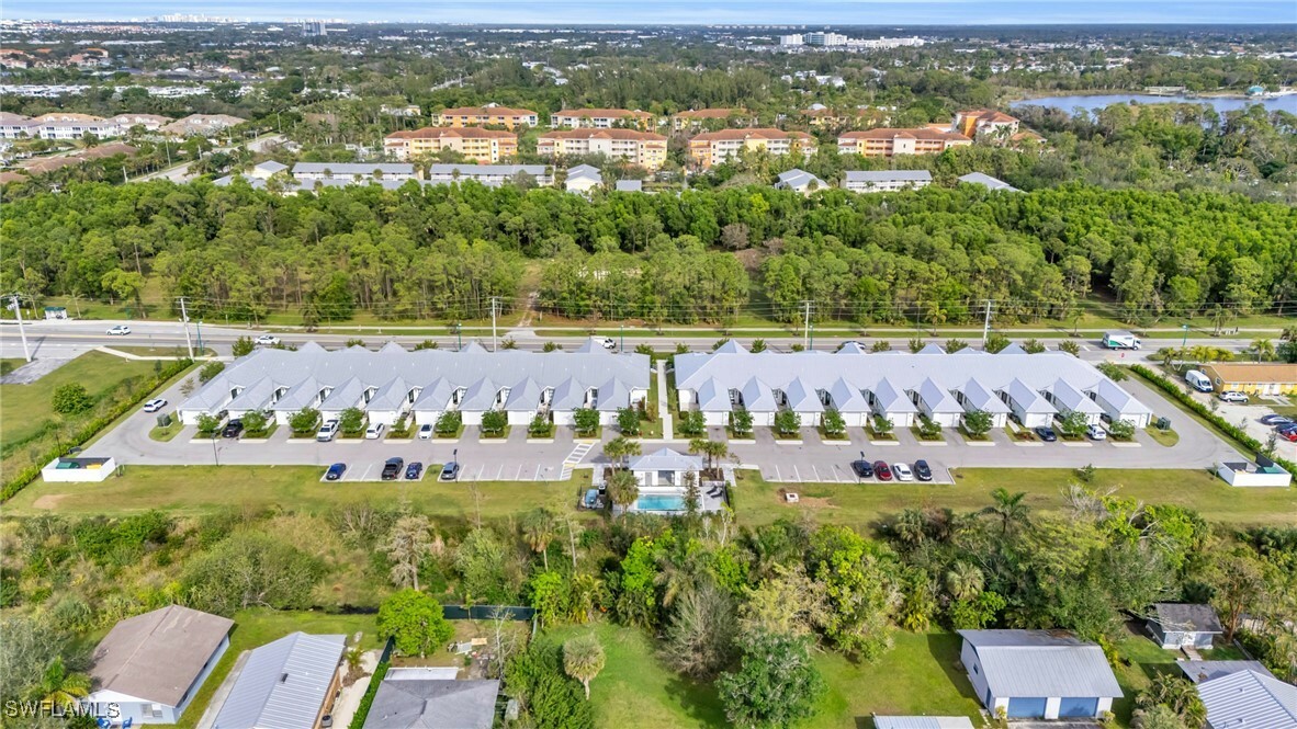 Property Photo:  3040 Thomasson Drive  FL 34112 