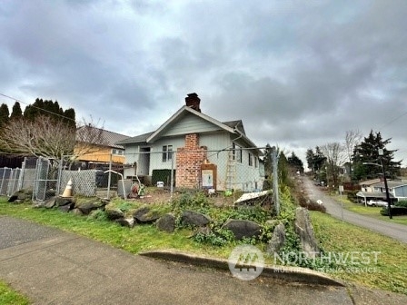 Property Photo:  5518  39th Avenue S  WA 98118 