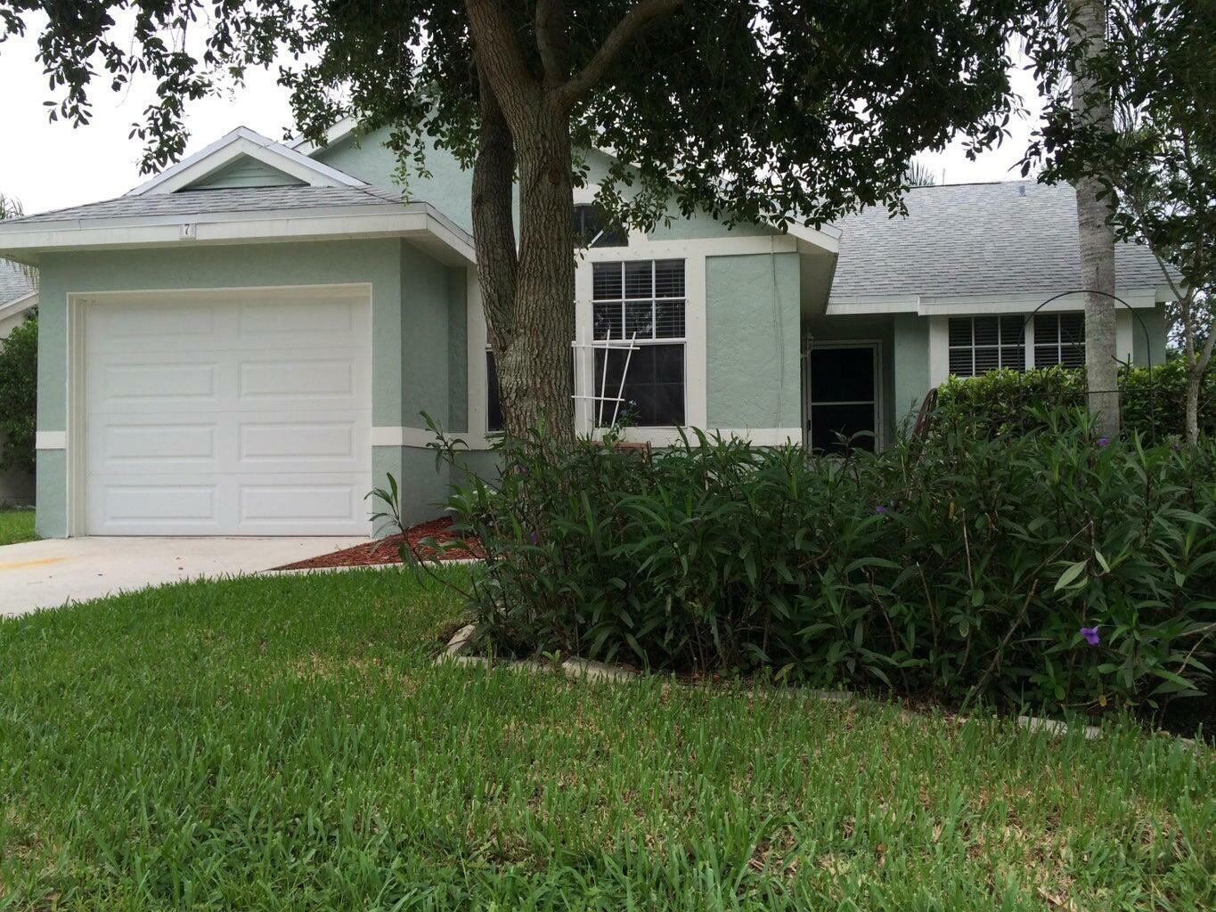 Property Photo:  7 Misty Laurel Circle  FL 33436 