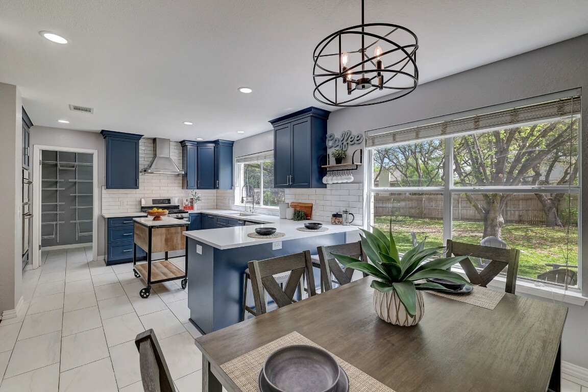 Property Photo: 3605 Sandoval Court TX 78732