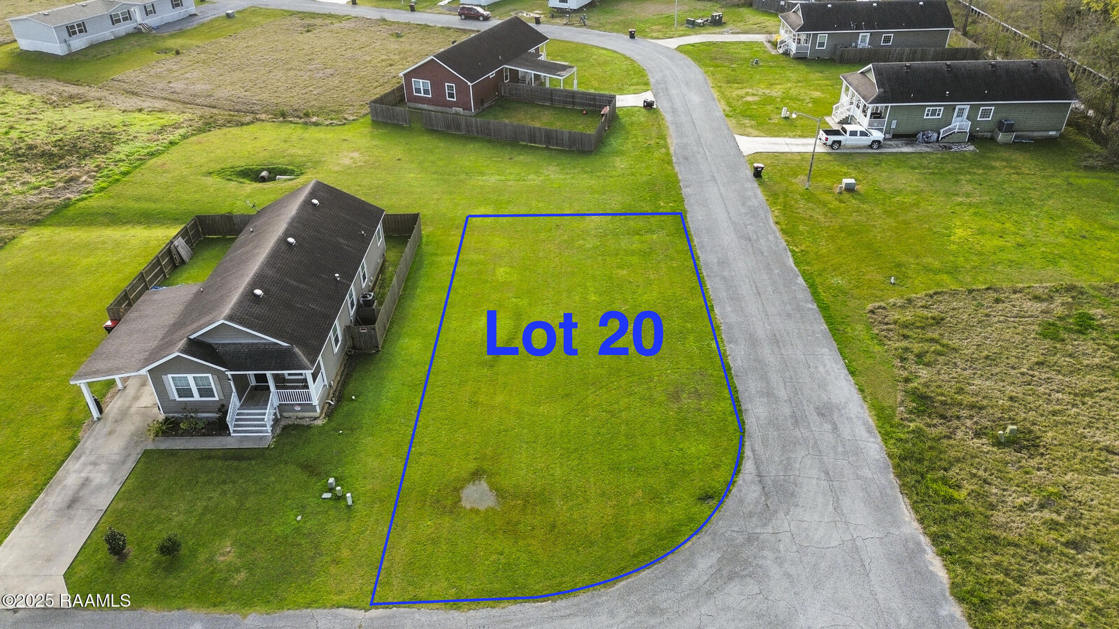 Property Photo:  225 Laurelwood Drive  LA 70501 