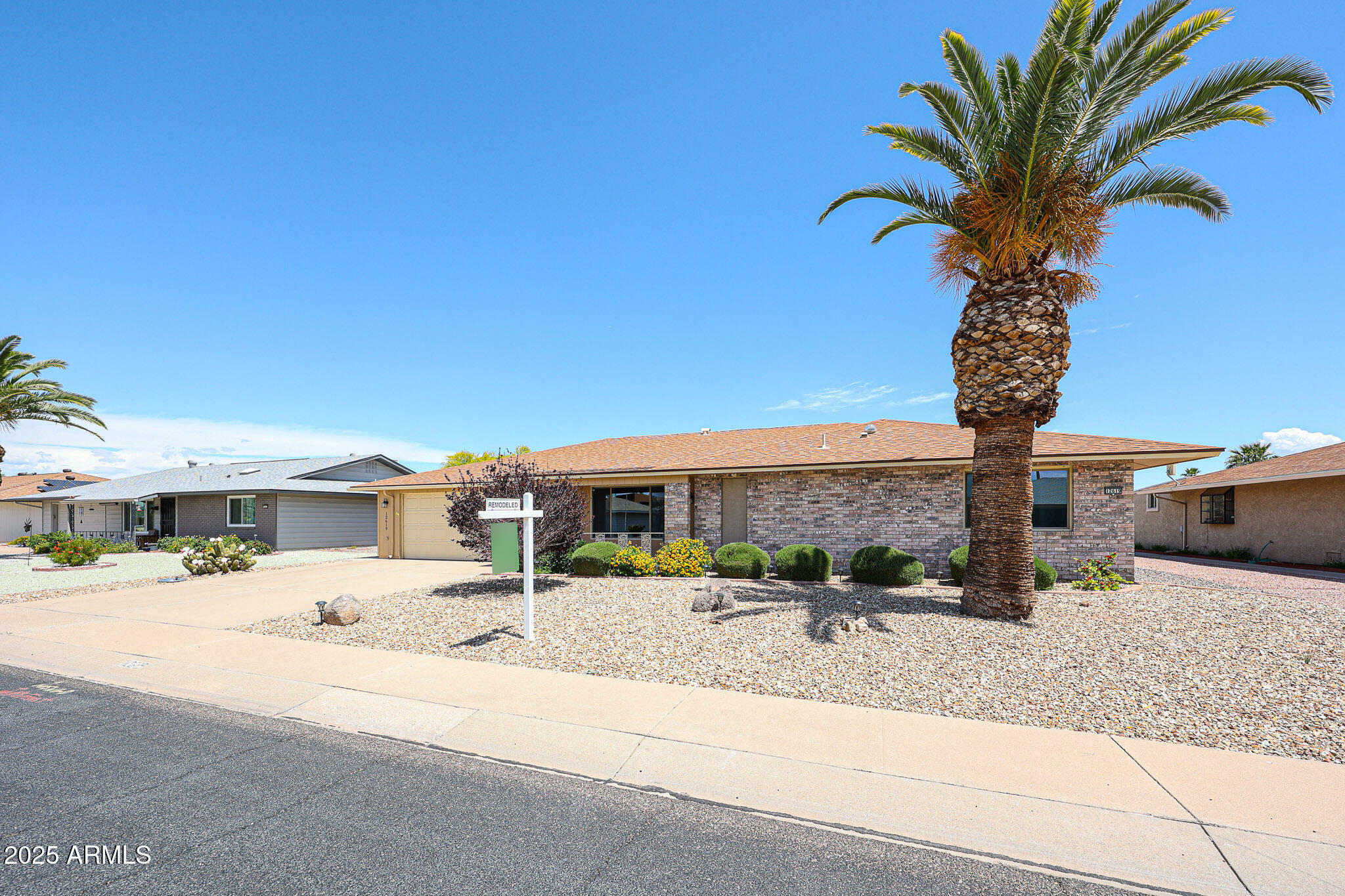 Property Photo: 12619 N Sun Valley Drive AZ 85351