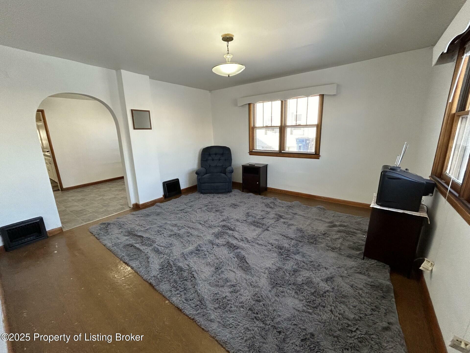 Property Photo:  322 East Broadway  ND 58601 