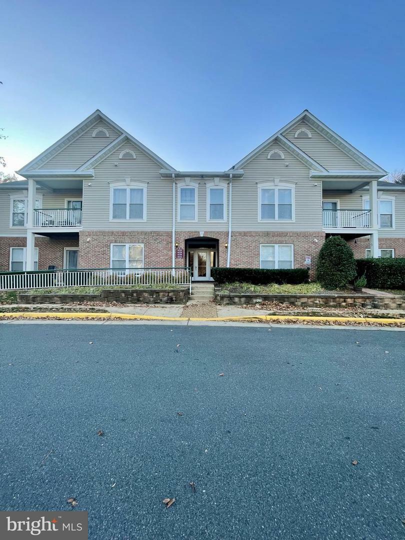 6530 Grange Lane 104  Alexandria VA 22315 photo