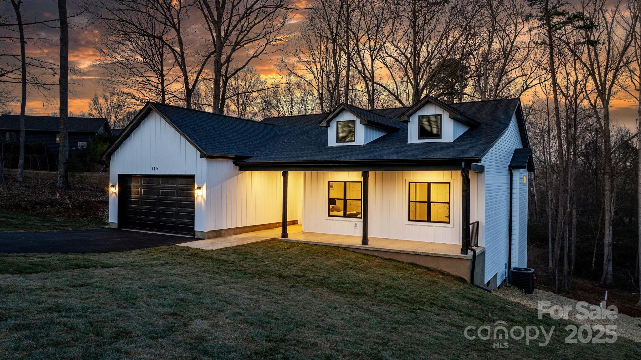 Property Photo: 115 Brentwood Drive NC 28650