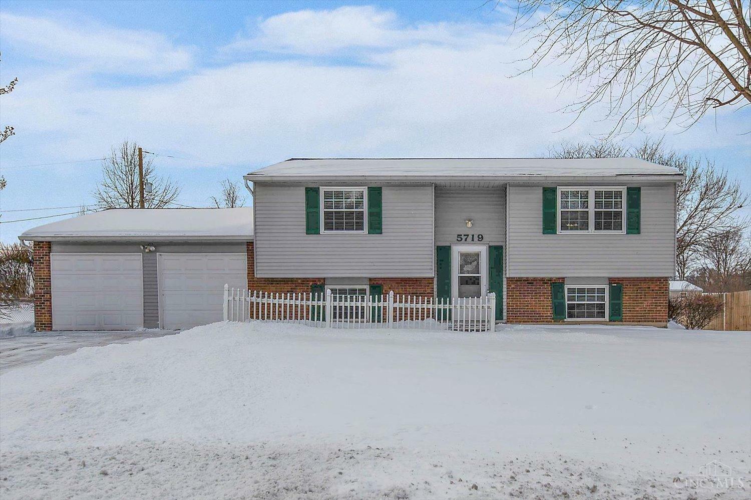 Property Photo: 5719 Crestview Drive OH 45014
