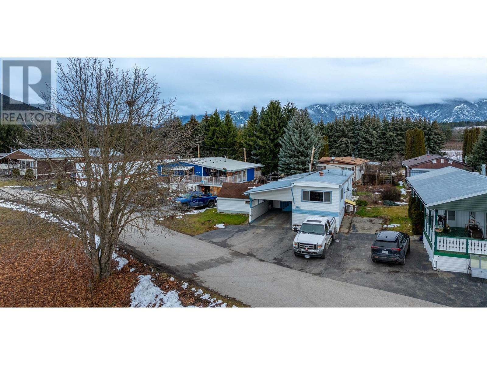 Property Photo:  1909 Erickson Road 11A  BC V0B 1G1 