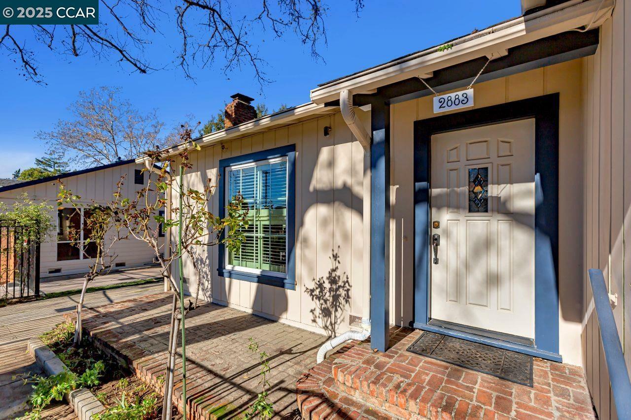 Property Photo:  2883 Concord Blvd  CA 94519 