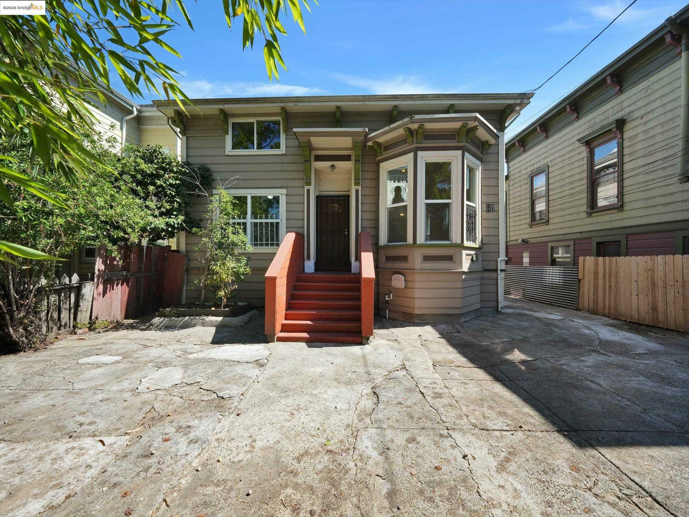 Property Photo:  1102 Chester St  CA 94607 