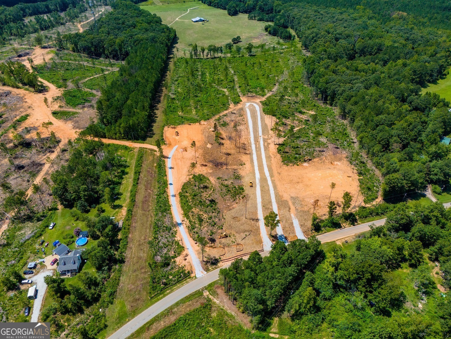 Property Photo: 1103 County Road 37 AL 36269