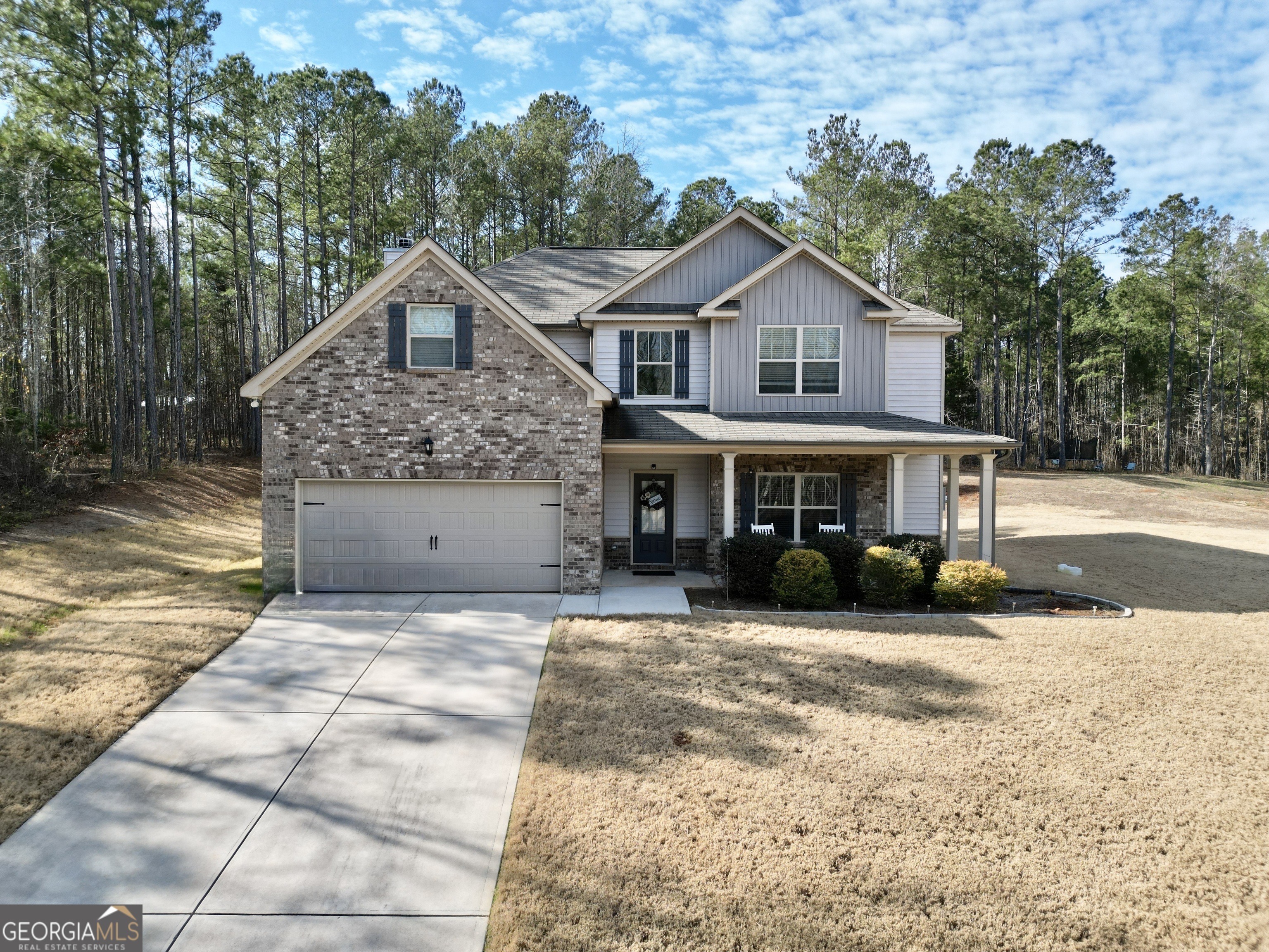 Property Photo:  107 Bywater Court  GA 30233 