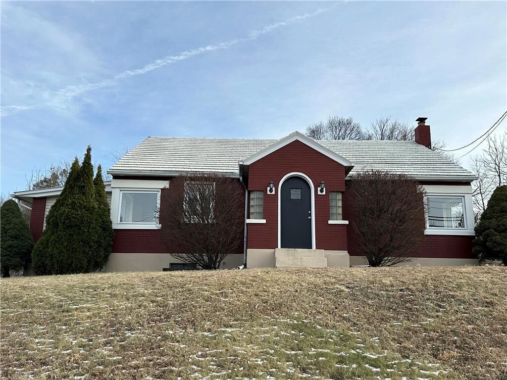 Property Photo: 7271 Pa Route 873 PA 18080