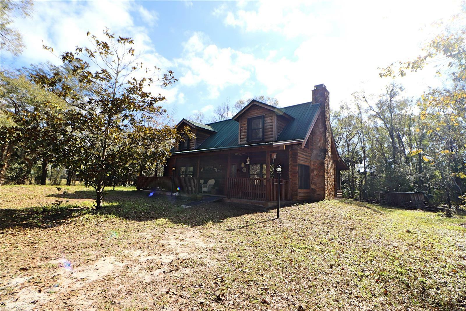 Property Photo:  187 N Samsula Drive  FL 32168 