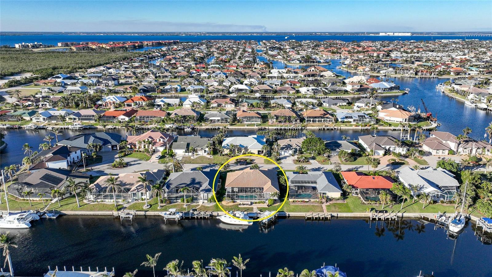 Property Photo: 1023 San Mateo Drive FL 33950