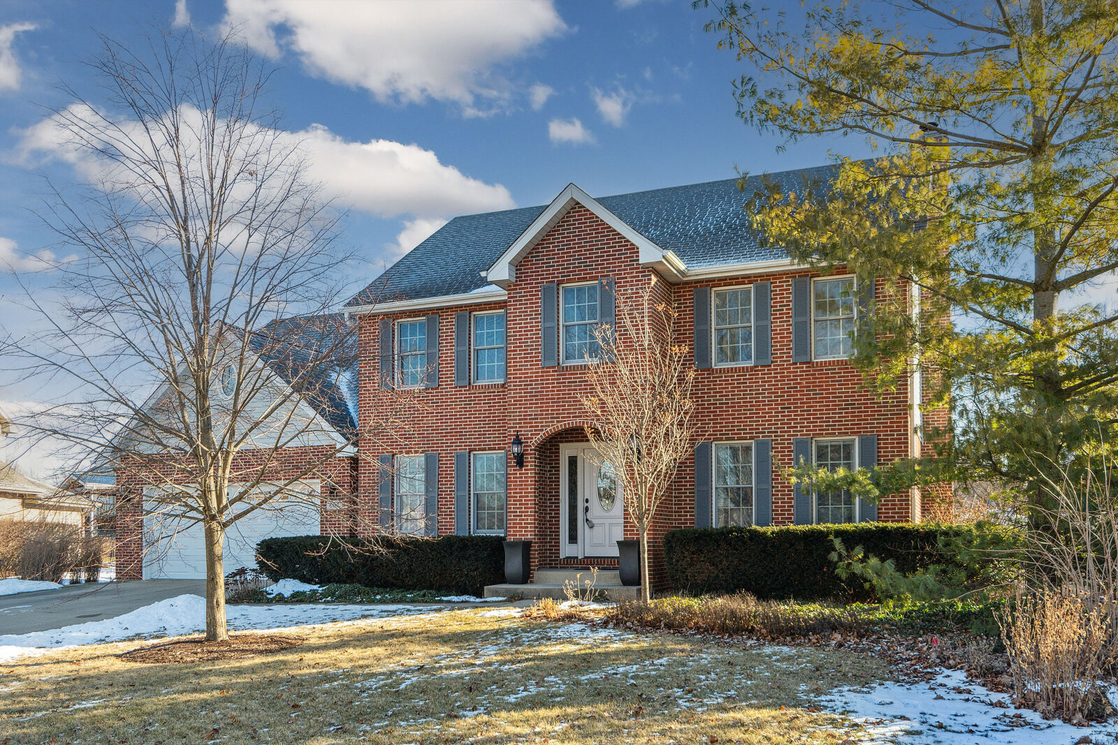 Property Photo: 604 McDivitt Drive IL 60451