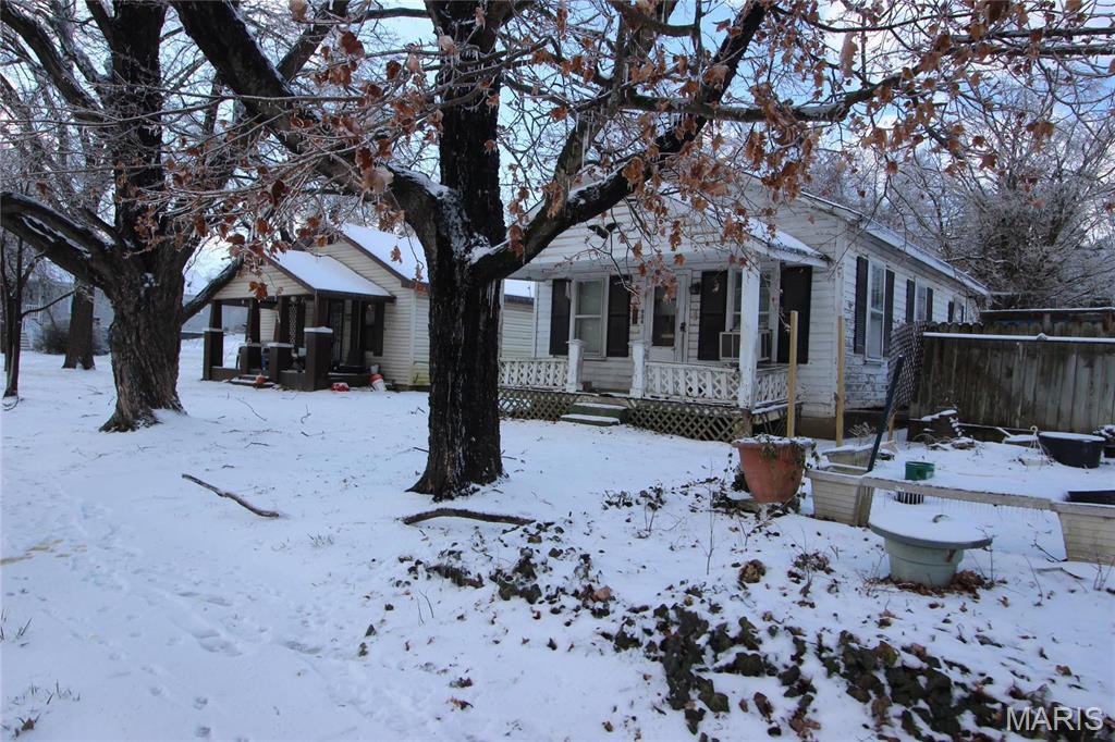Property Photo: 904 Camilla Street MO 63601
