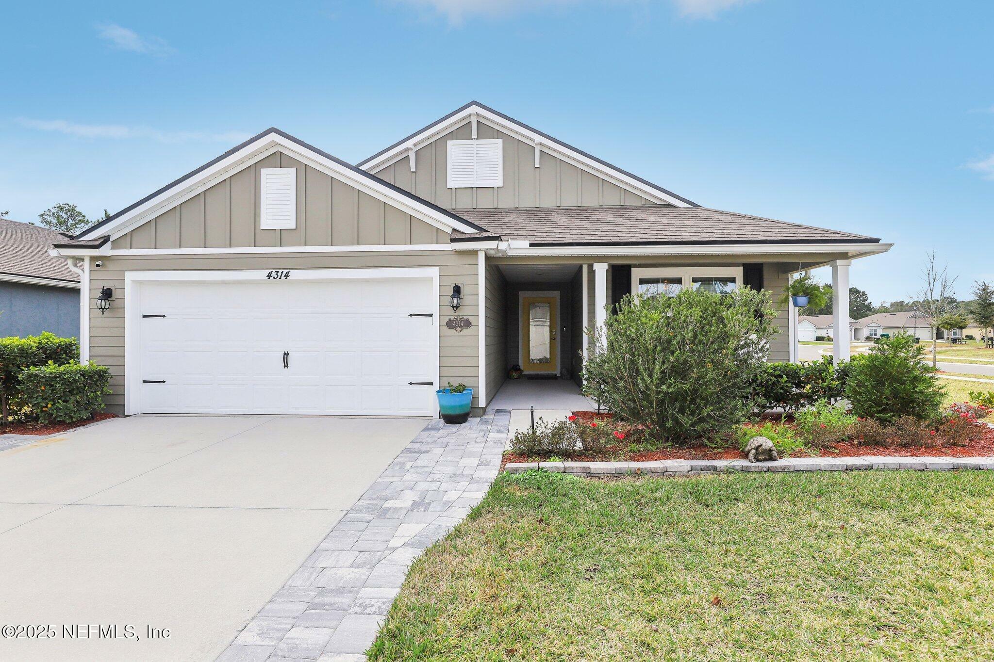 Property Photo:  4314 Green River Place  FL 32068 