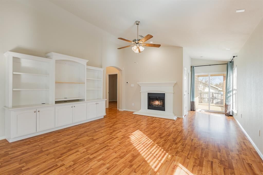 Property Photo:  3105 Spotted Owl Drive  TX 76244 