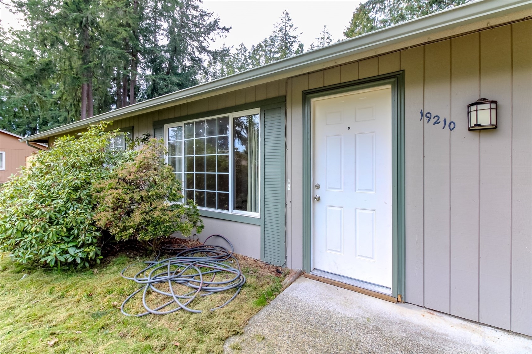 Property Photo:  19210 SE 269th Street  WA 98042 