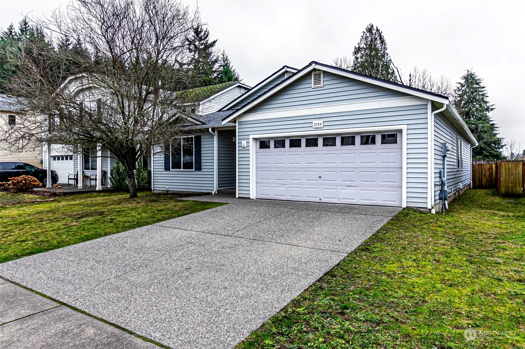 Property Photo:  5739  Arcarro Court SE  WA 98503 