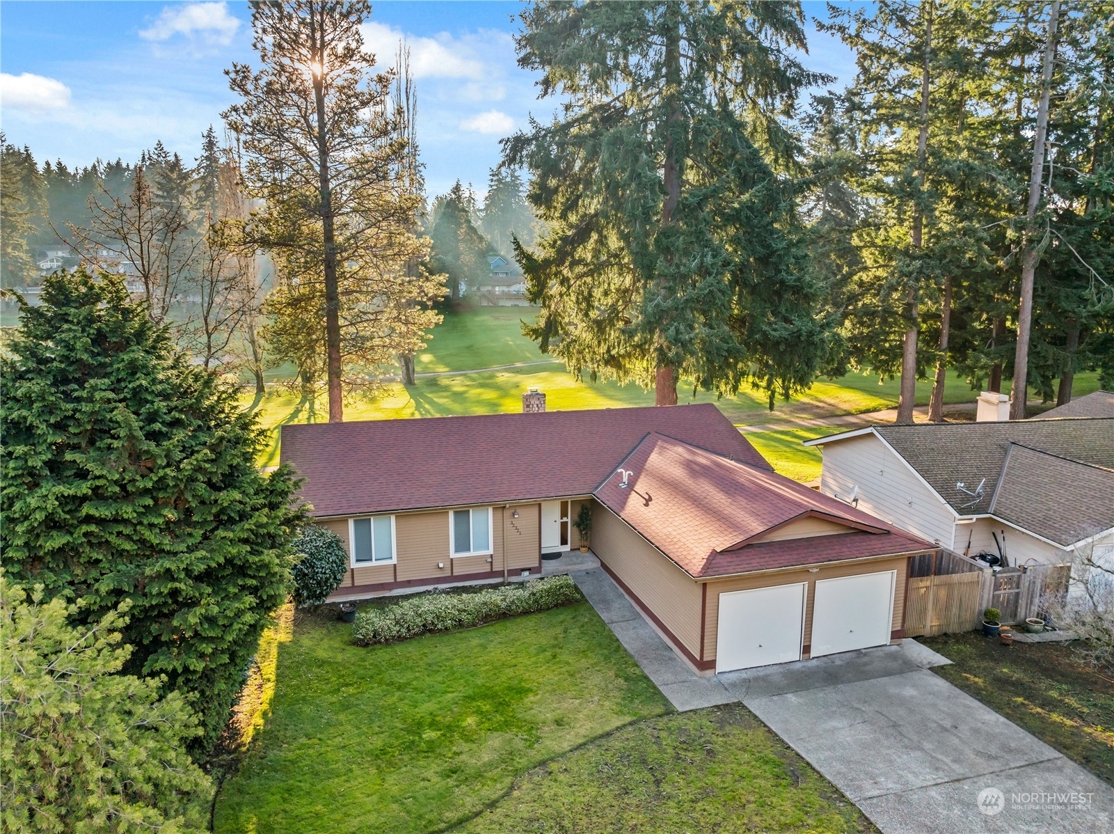 Property Photo:  32321  29th Ave  SW  WA 98023 