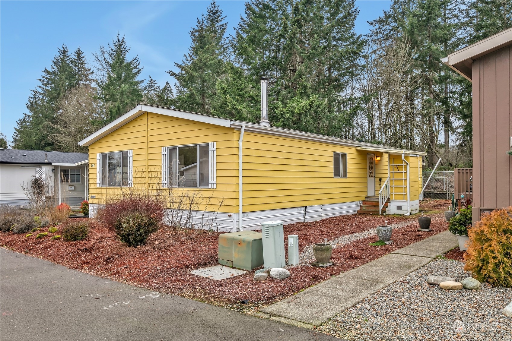 Property Photo:  1111  Archwood Drive SW 202  WA 98502 