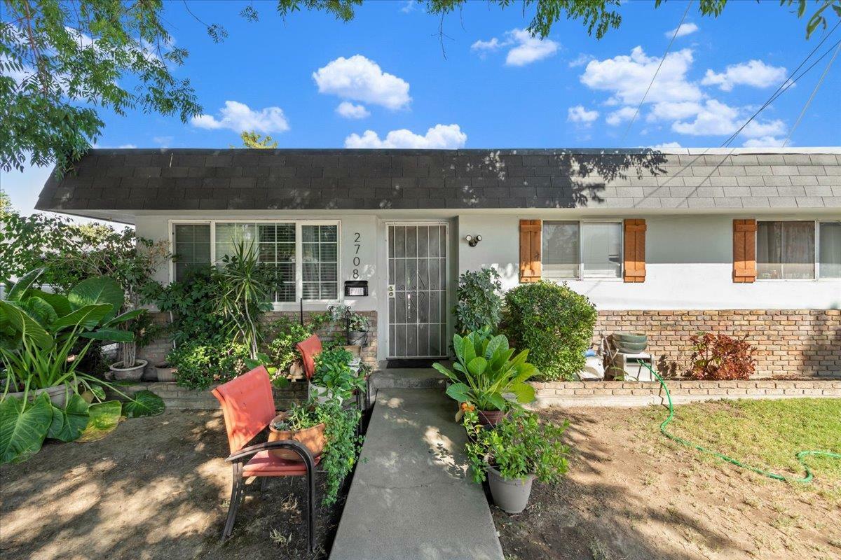 Property Photo:  2710 Carver Road  CA 95350 