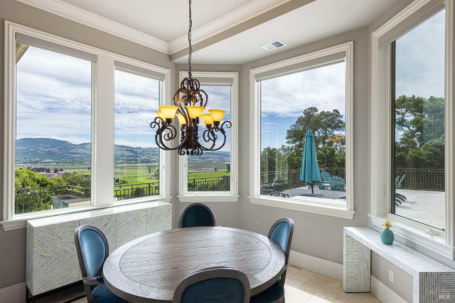 Property Photo:  10 Canterbury Drive  CA 94558 