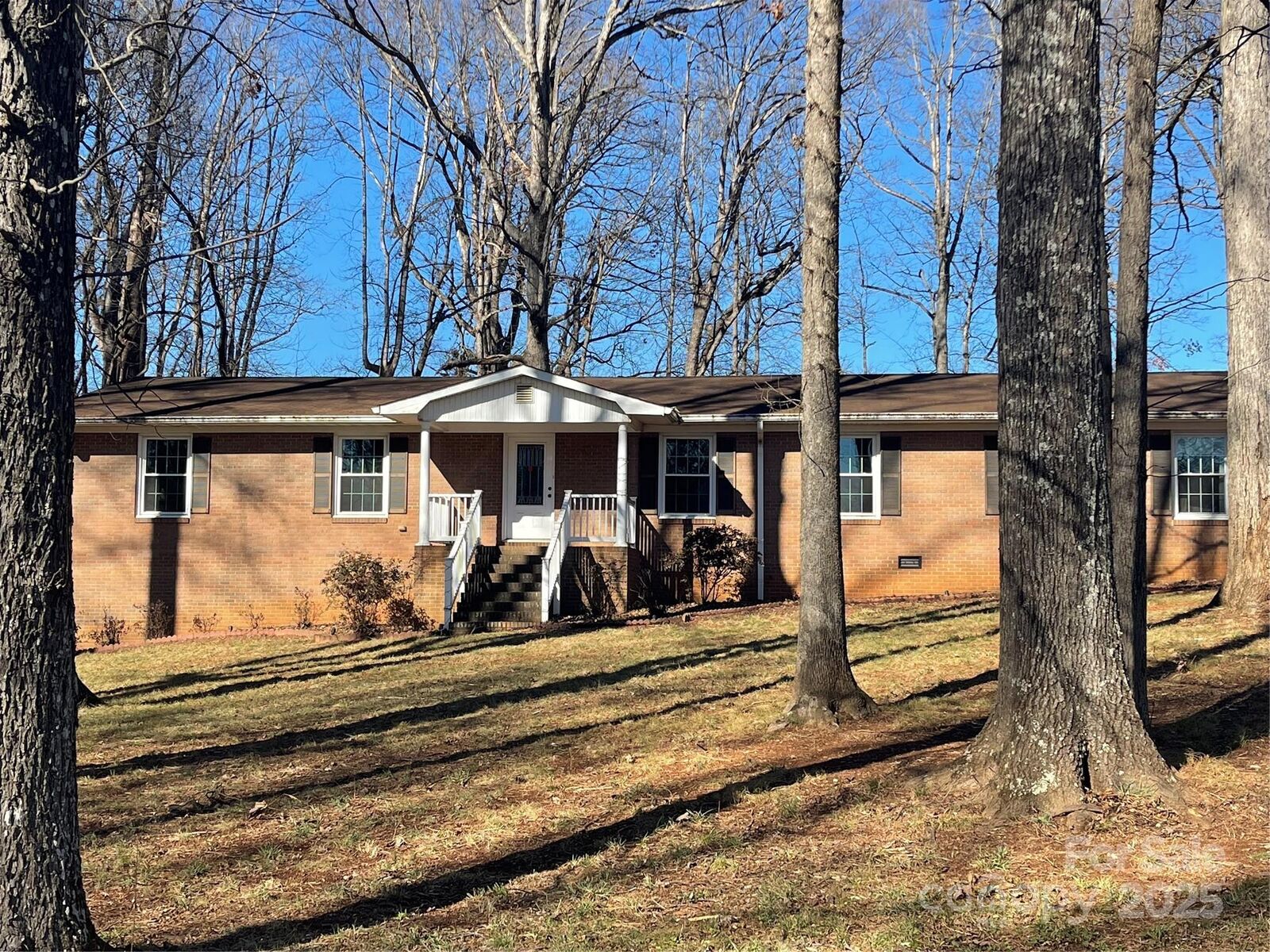 Property Photo:  14701 Beckenham Drive  NC 28227 