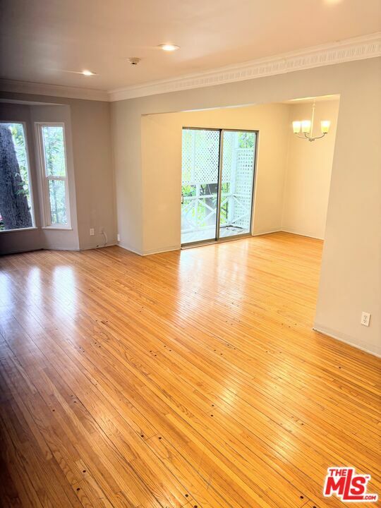 Property Photo:  9066   Shoreham Dr #4  CA 90069 