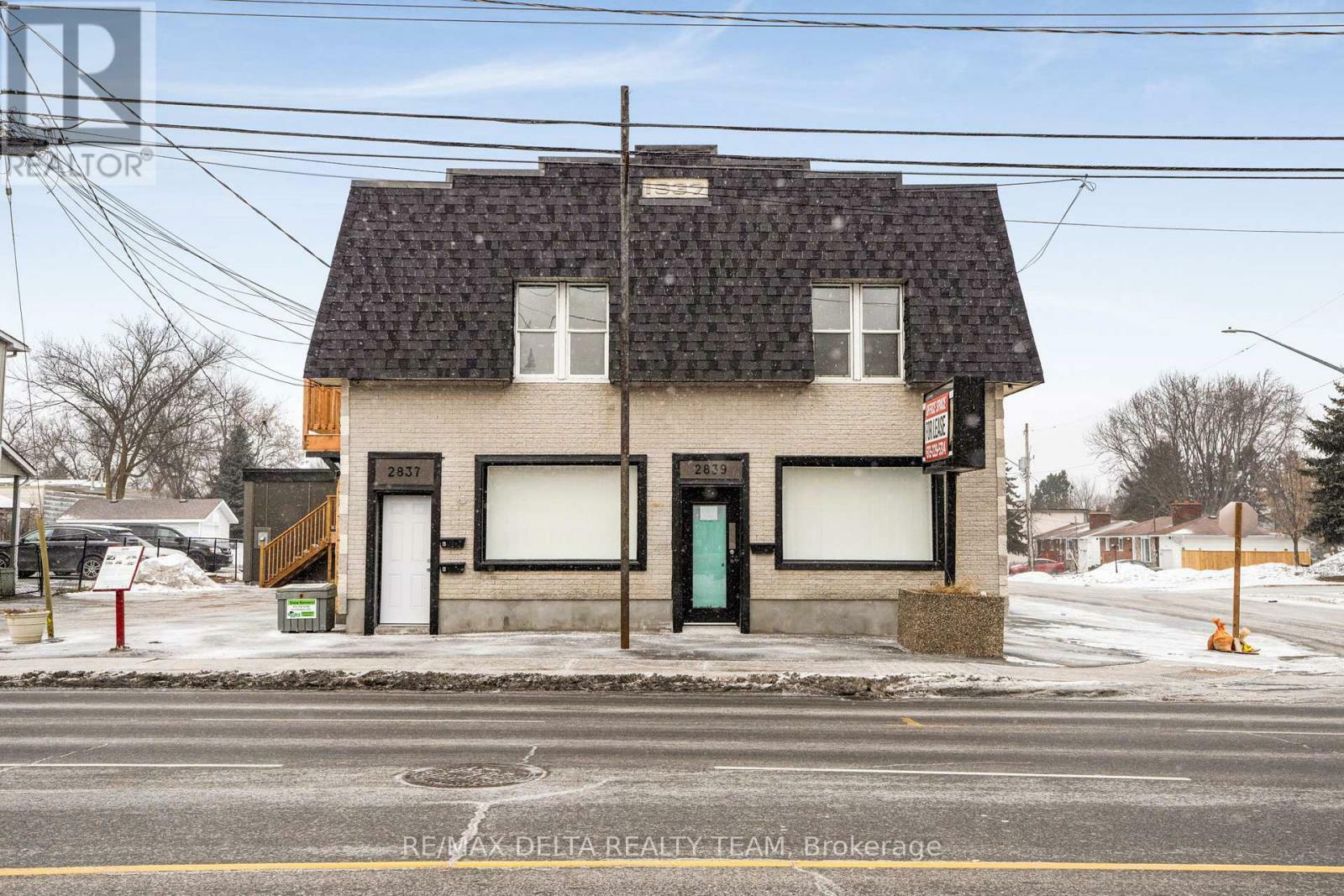 2837 St Joseph Boulevard 2  Ottawa ON K1C 1G6 photo