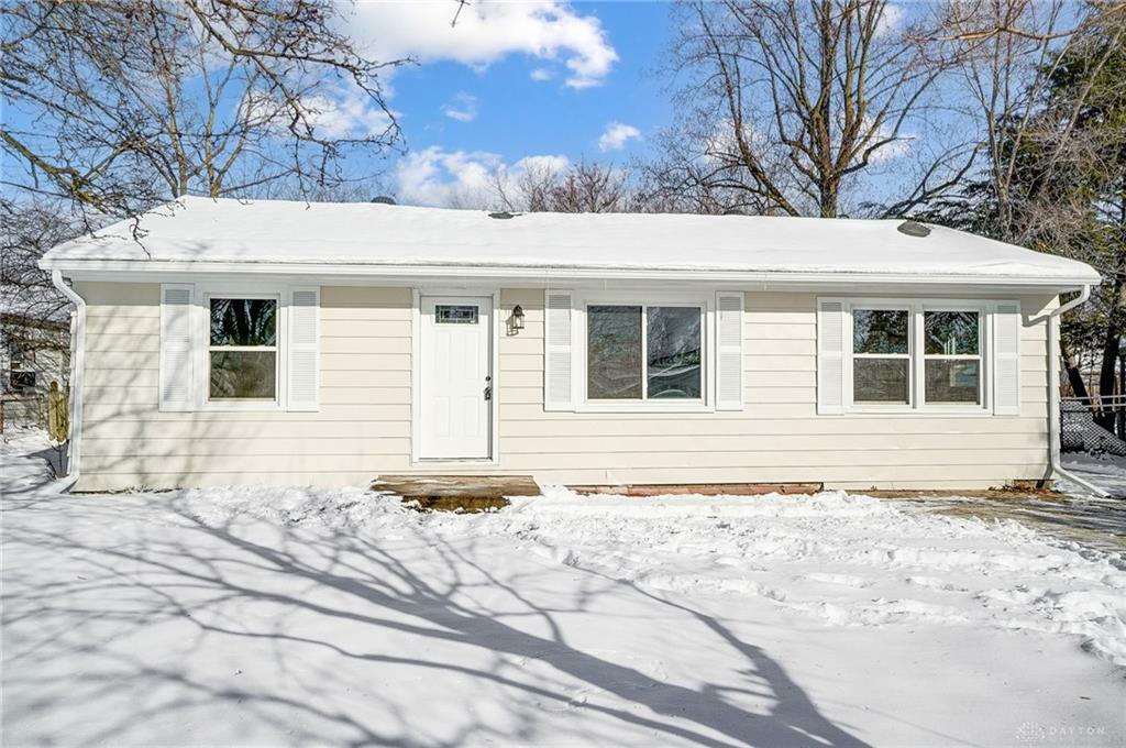 Property Photo:  1403 Hood Avenue  OH 45044 