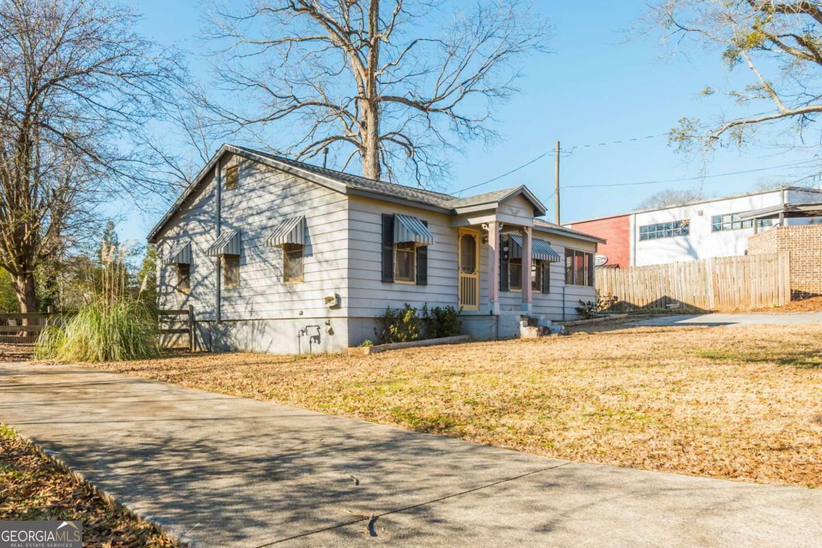 Property Photo: 4471 Gibson Place GA 30101