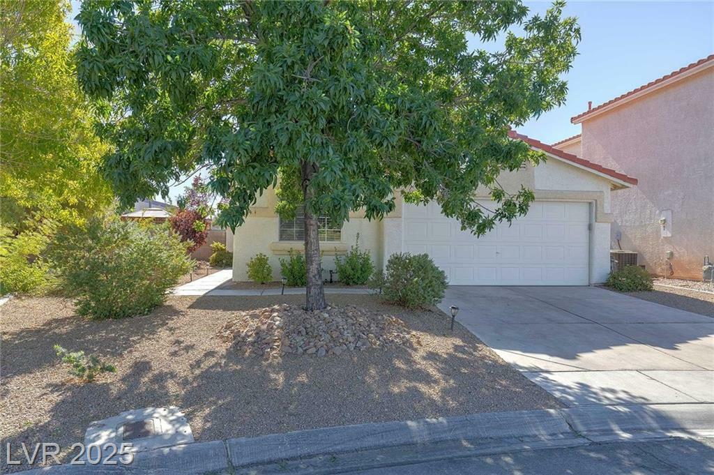 Property Photo:  1141 Caper Tree Court  NV 89123 