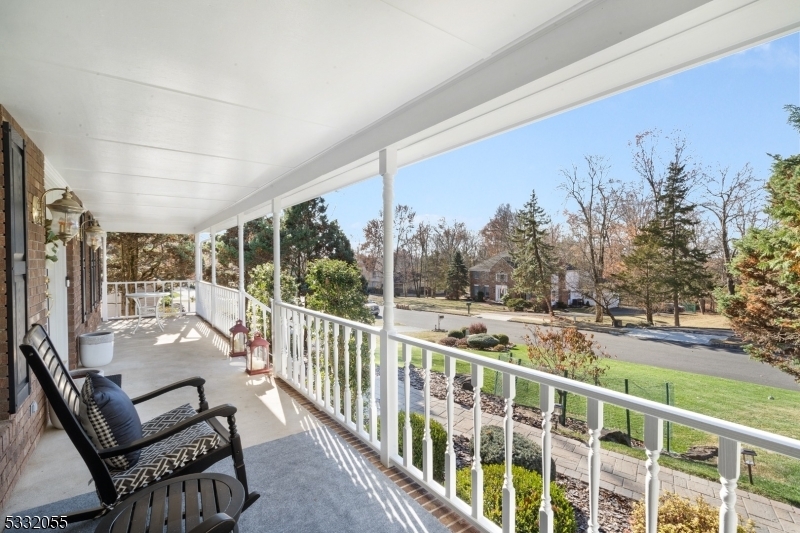 Property Photo:  61 Muirfield Ln  NJ 08807 