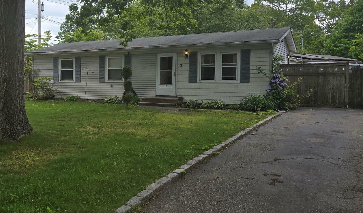 Property Photo:  16 Sagewood Drive  NY 11967 