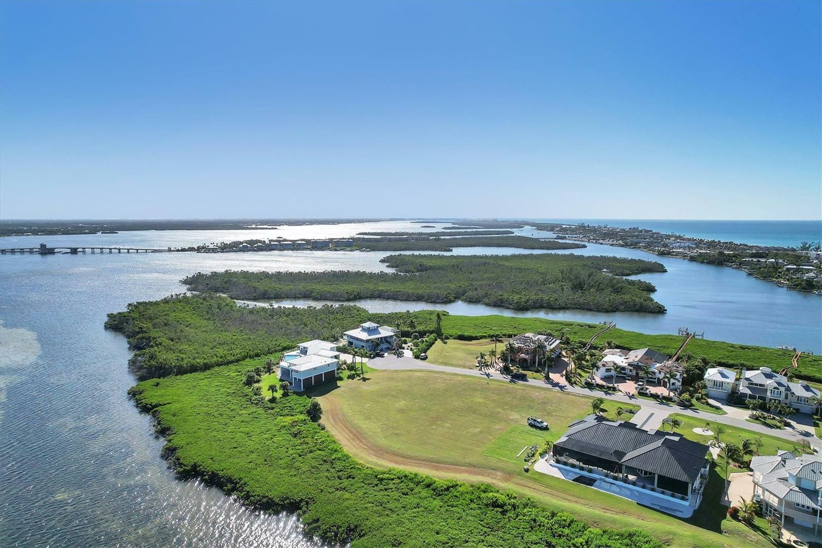 Property Photo: 5248 The Pointe FL 34223