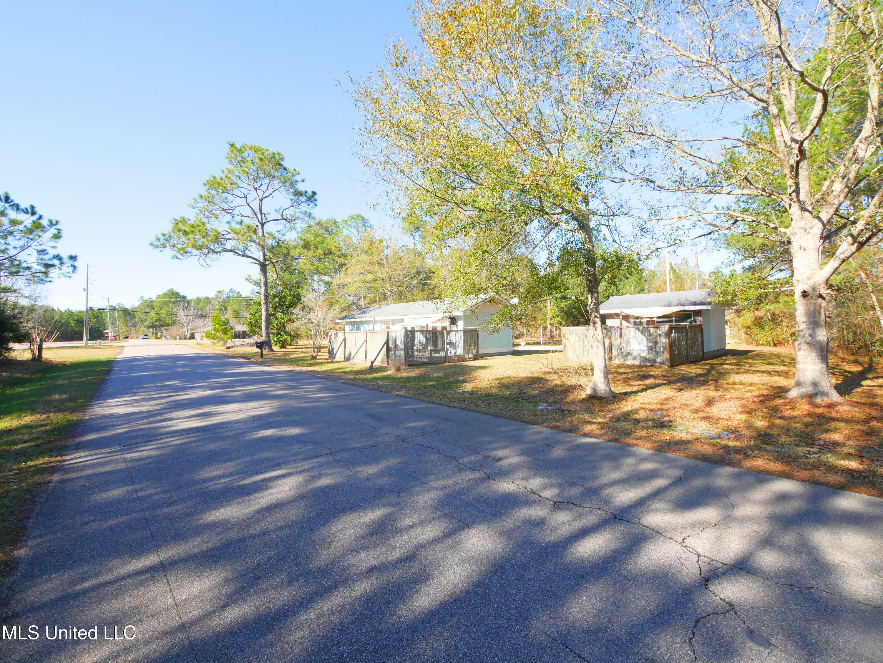 Property Photo:  6138 E Desoto Street  MS 39520 