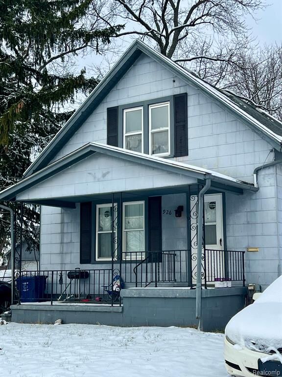 926 Pettibone Avenue  Flint MI 48507 1764 photo