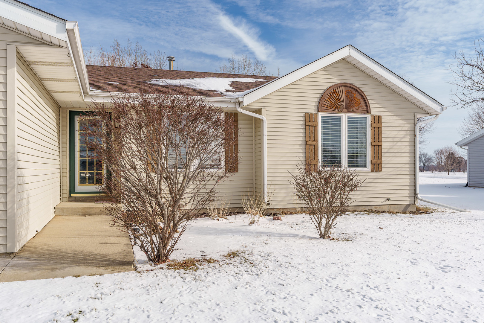 Property Photo:  109 Sunny Hill Drive  IL 61020 